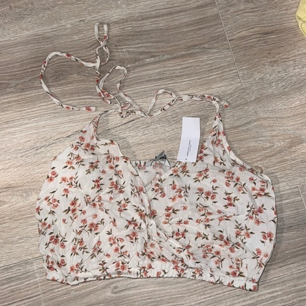 American eagle floral halter top‎